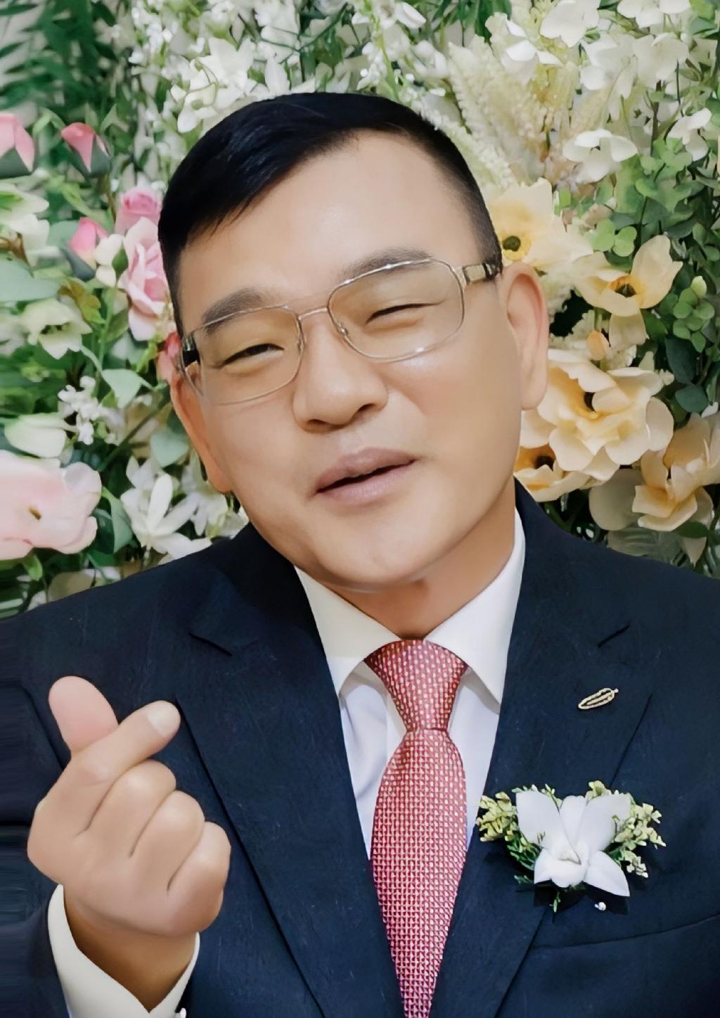 신형석